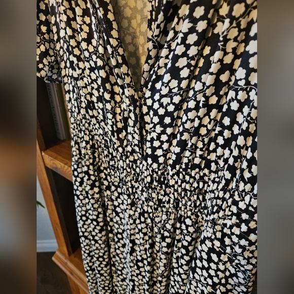 Anthropologie jumpsuit - Picture 4 of 11